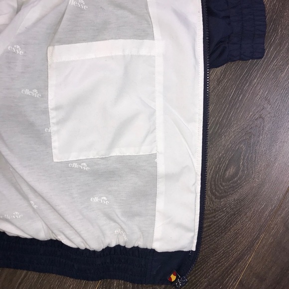 Ellesse Women’s Vintage 2000’s Navy Blue Full Zip Windbreaker Hooded Jacket Sz S - Picture 8 of 10